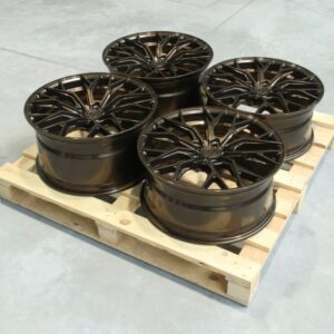 Set of CVR1 20x9 ET37 + 20x10 ET42 5x112 Gloss Bronze