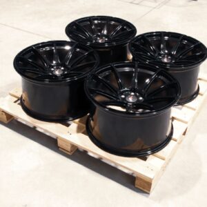 Set of JR11 20x11 ET20 5x112 Gloss Black