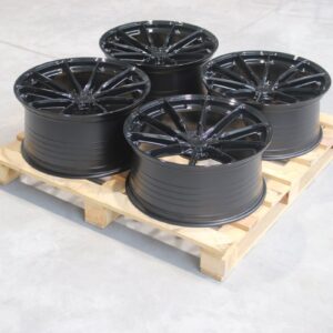 Set of JR37 21x9,5 ET35 + 21x10,5 ET40 5x114,3 Gloss Black